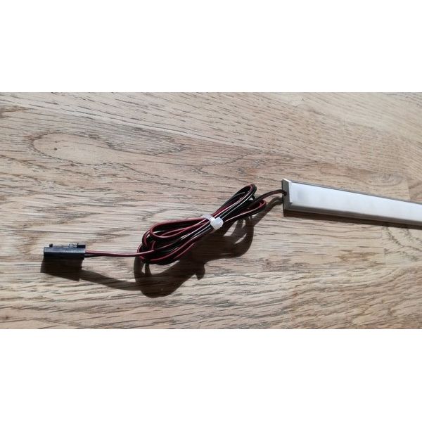 1 mètre de led (0.97 hors tout) entrée avec profil, diffuseur, led, autocollant, ENTREE+End-Cap